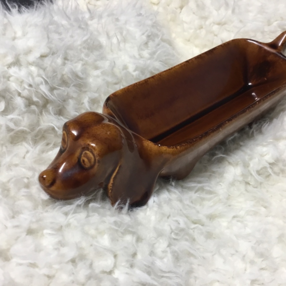 Vintage Art Pottery Ceramic Dachshund Trinket/Cracker/Olive Holder - Picture 3 of 7